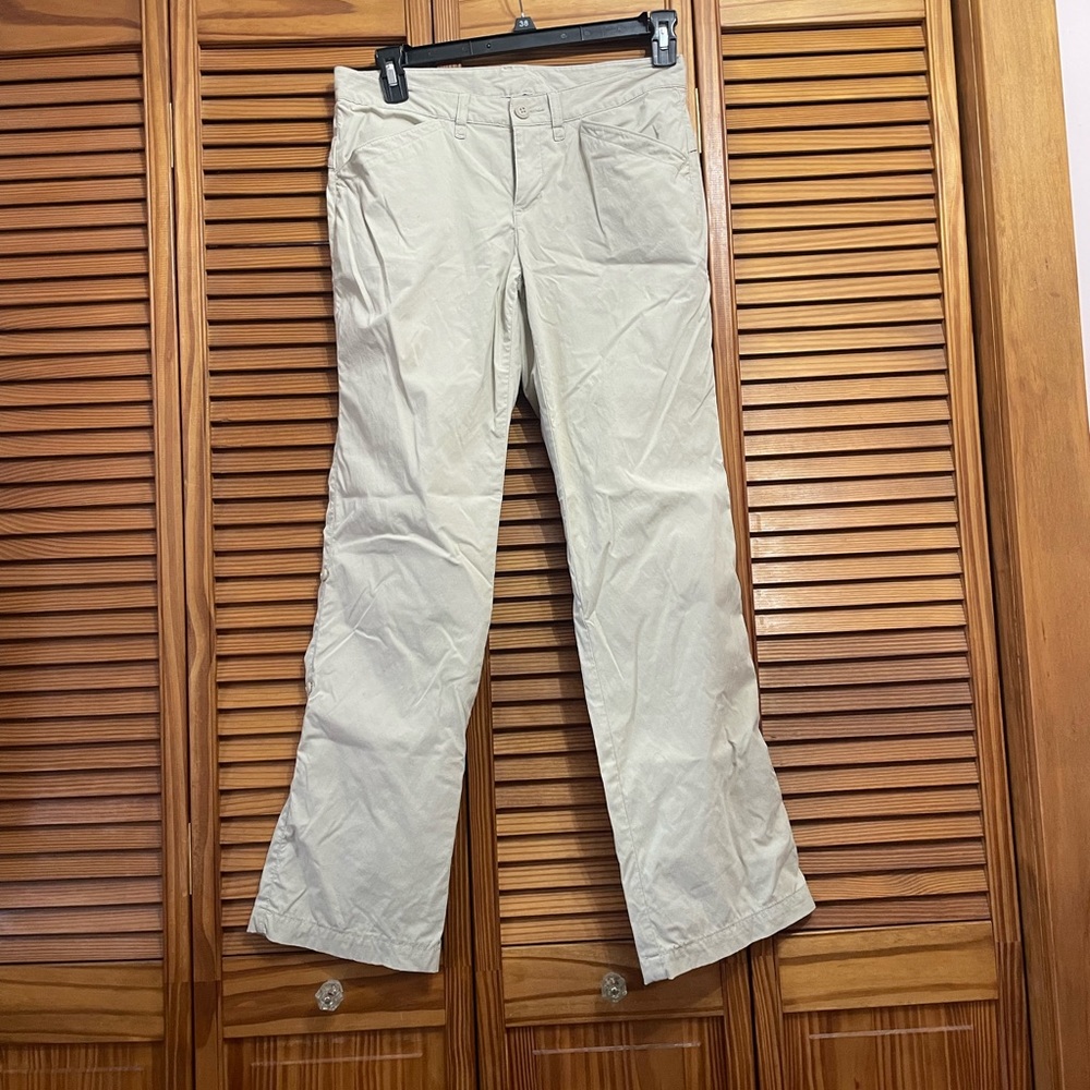 Eddie Bauer Women’s Hiking Pants size 8